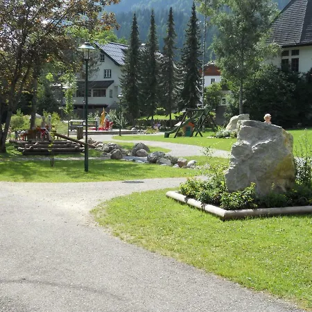 Reiters-ferienhaus Russbach am Pass Gschütt